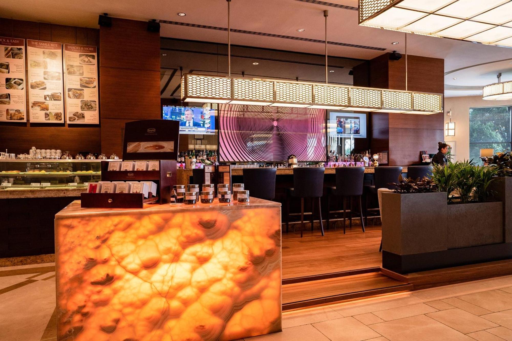 Istanbul Marriott Hotel Asia Bagian luar foto